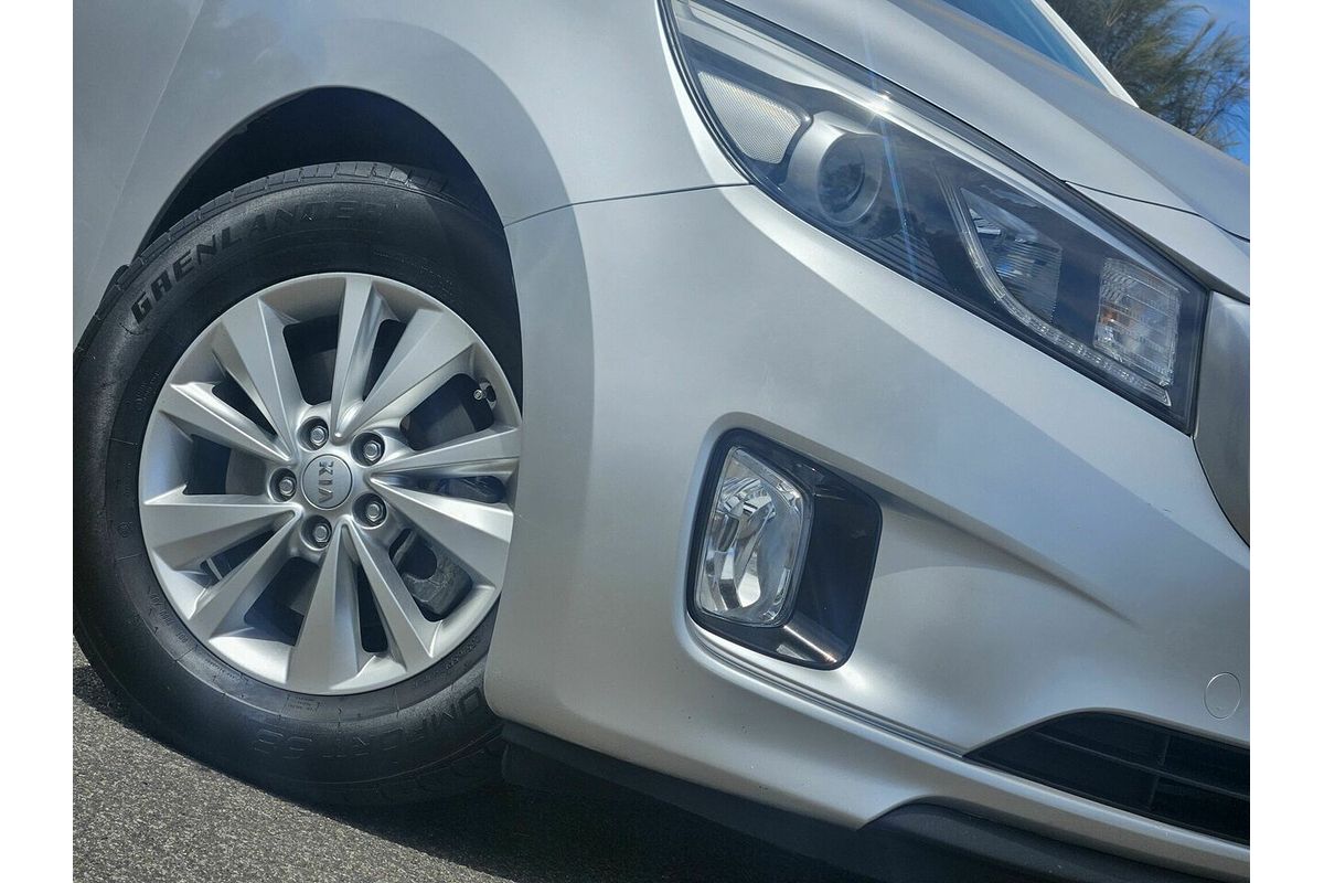 2015 Kia Carnival SI YP MY15