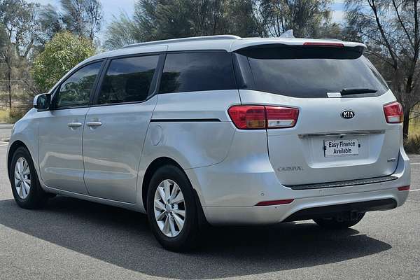 2015 Kia Carnival SI YP MY15