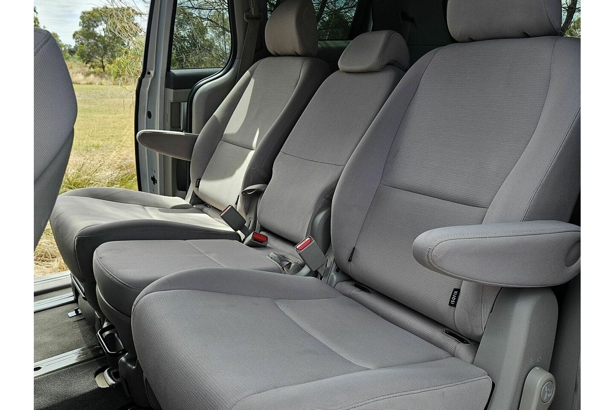 2015 Kia Carnival SI YP MY15
