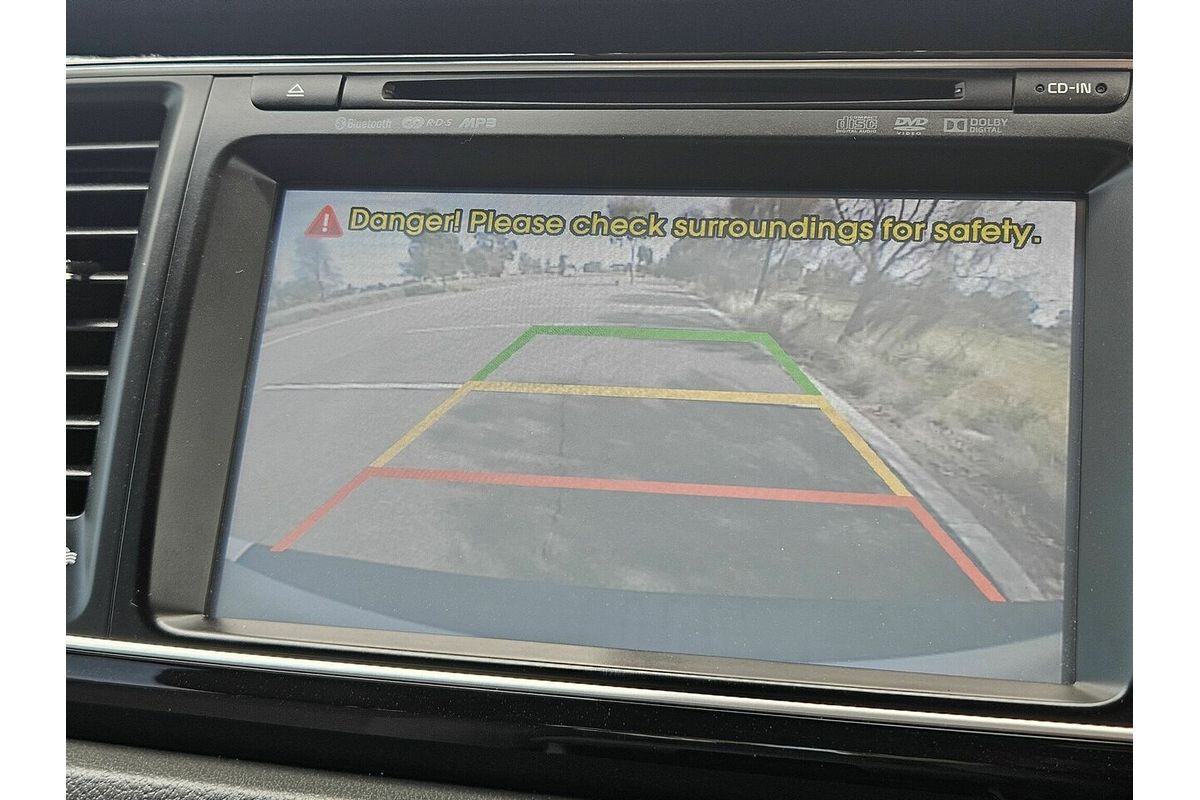 2015 Kia Carnival SI YP MY15