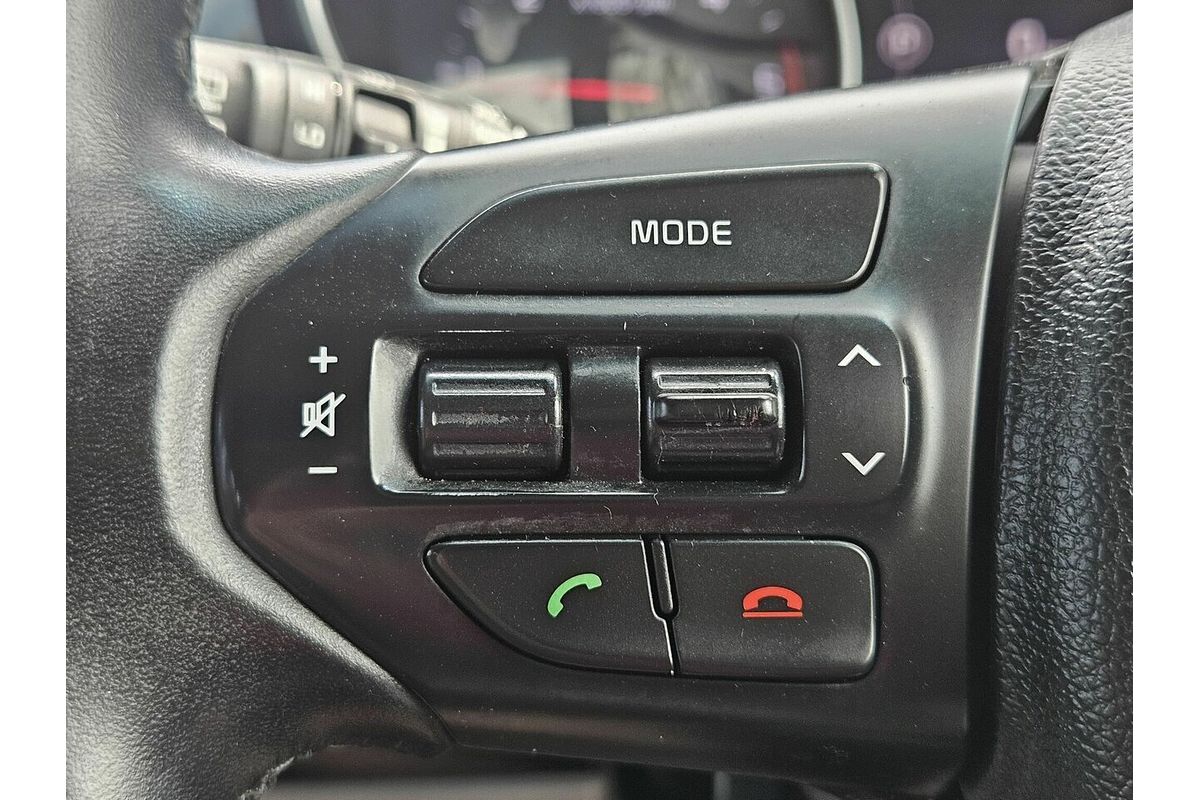 2015 Kia Carnival SI YP MY15
