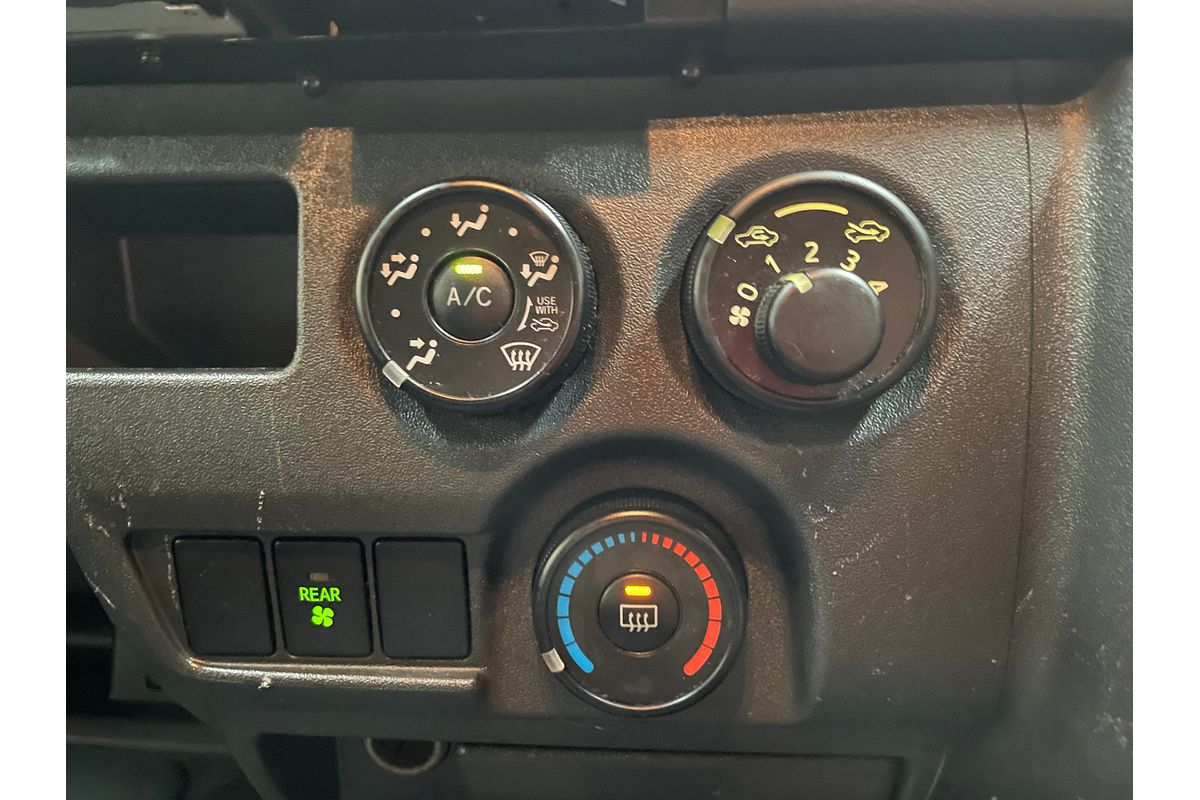 2014 Toyota Hiace  TRH226S