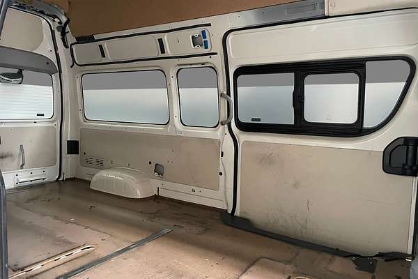 2014 Toyota Hiace  TRH226S