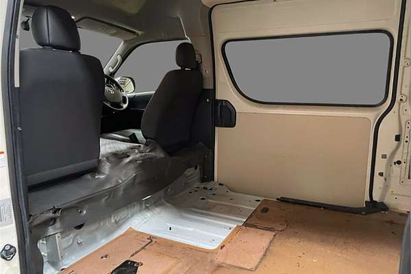 2014 Toyota Hiace  TRH226S