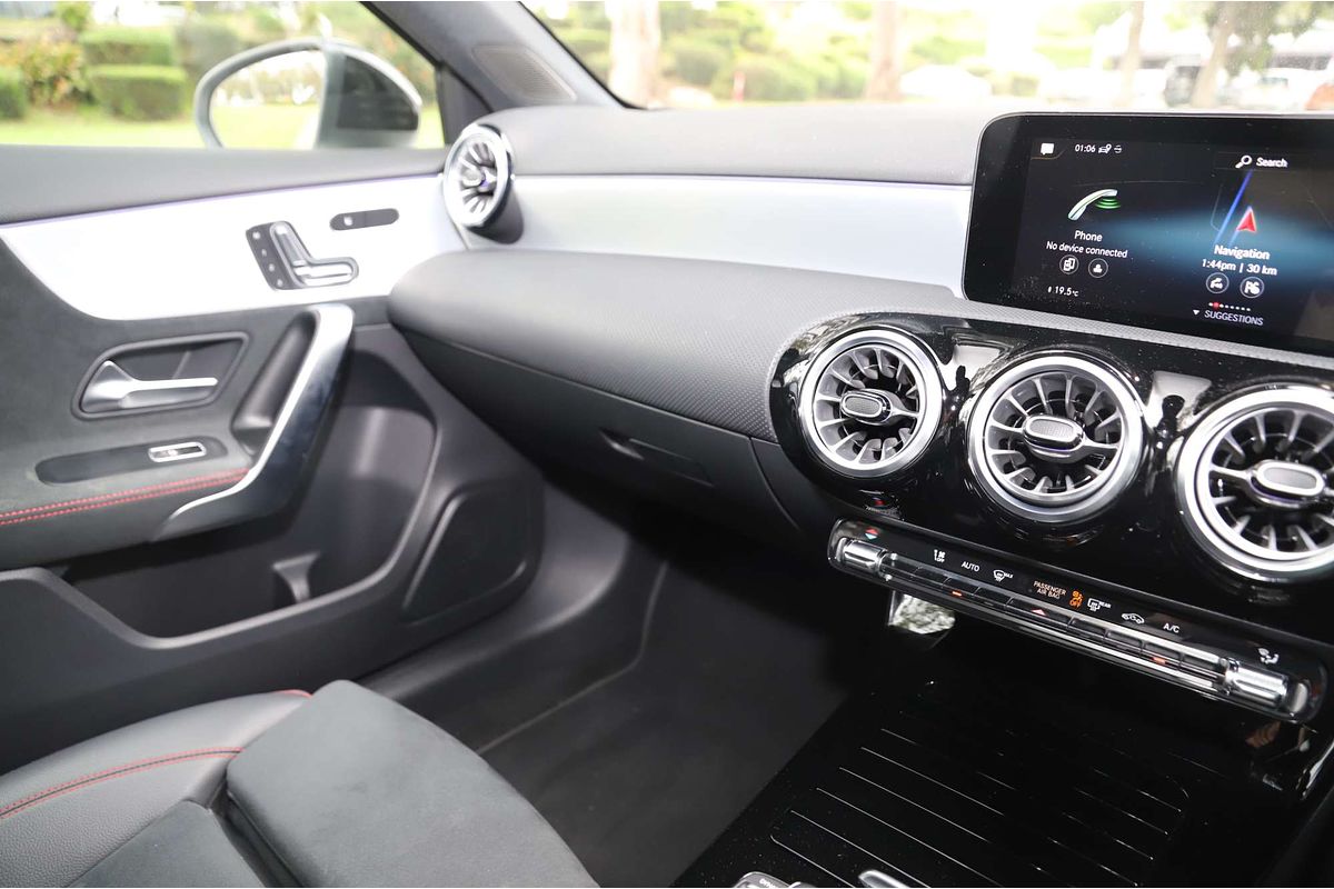2022 Mercedes-Benz A-Class A180 W177
