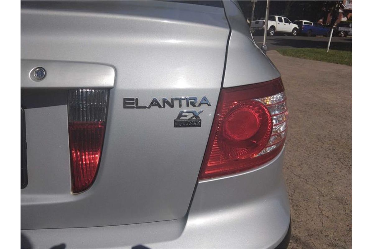 2005 Hyundai Elantra Elite XD