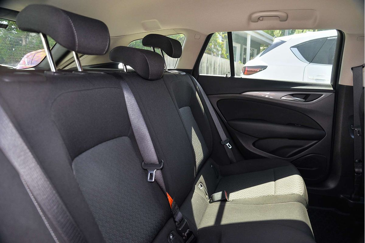 2018 Holden Commodore LT ZB
