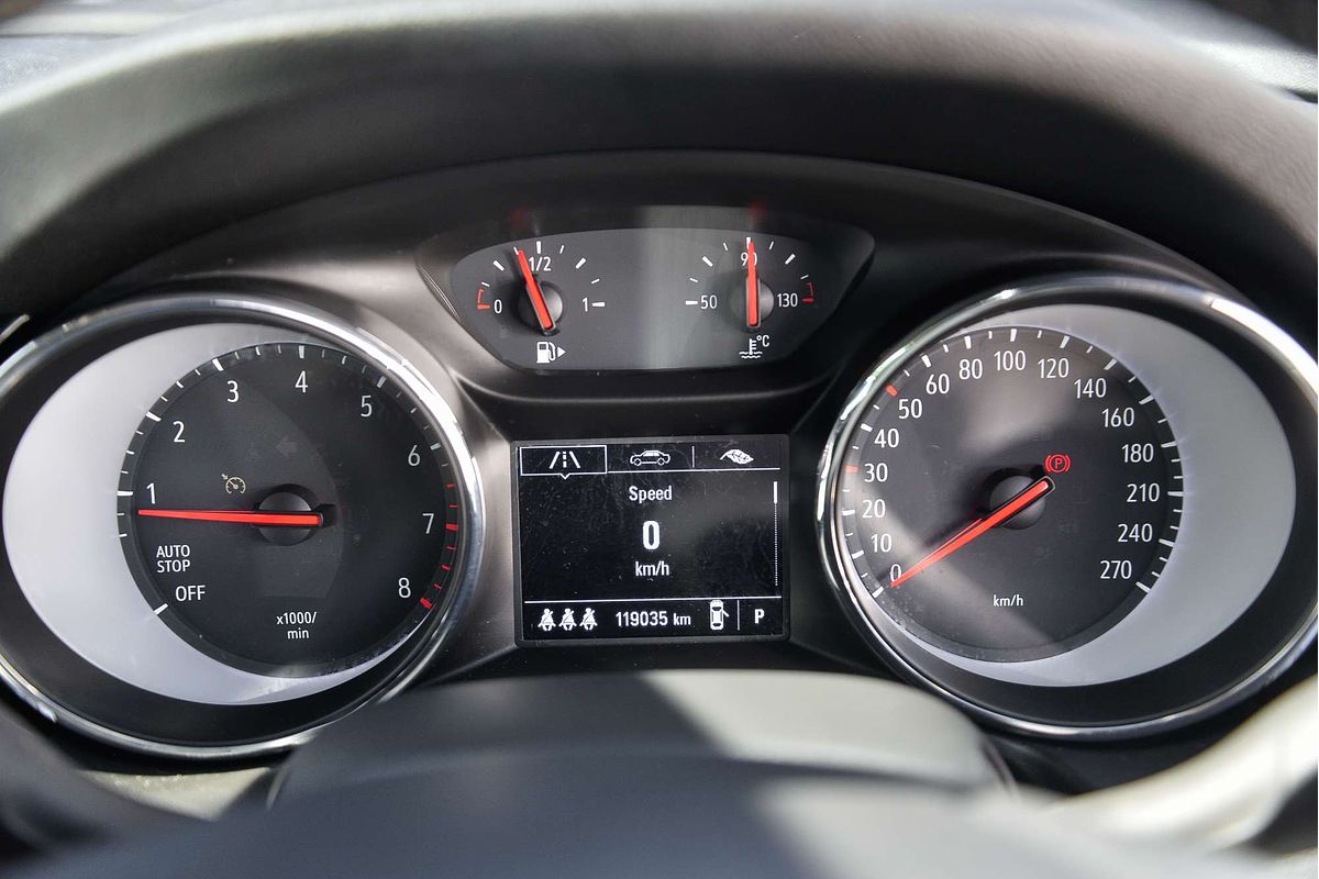 2018 Holden Commodore LT ZB
