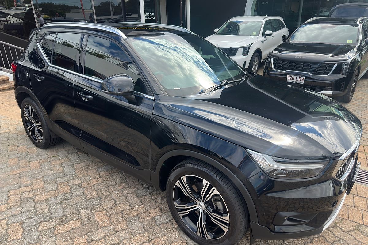 2021 Volvo XC40 T4 Inscription