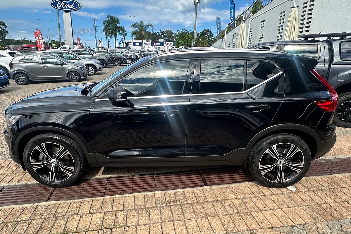 2021 Volvo XC40 T4 Inscription