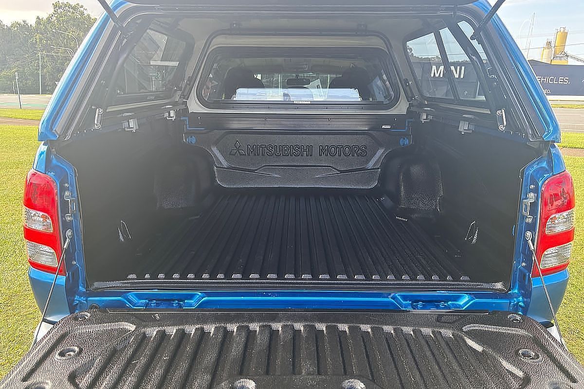 2017 Mitsubishi Triton GLS MQ 4X4