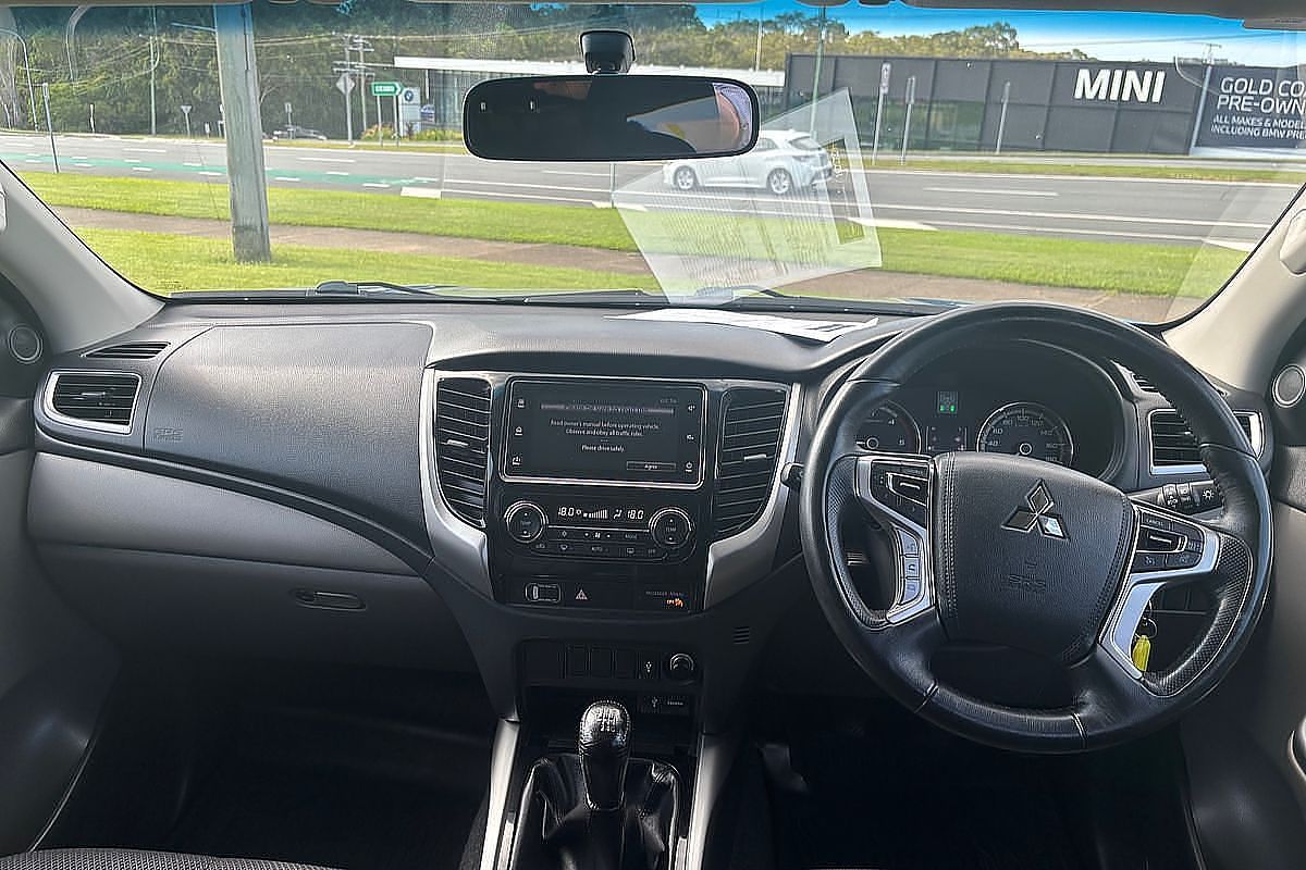 2017 Mitsubishi Triton GLS MQ 4X4