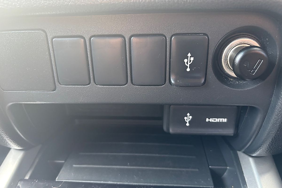 2017 Mitsubishi Triton GLS MQ 4X4