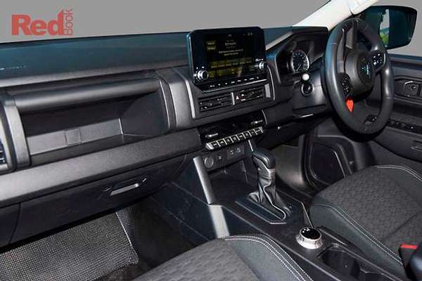 2024 Mitsubishi Triton GLX+ MV 4X4