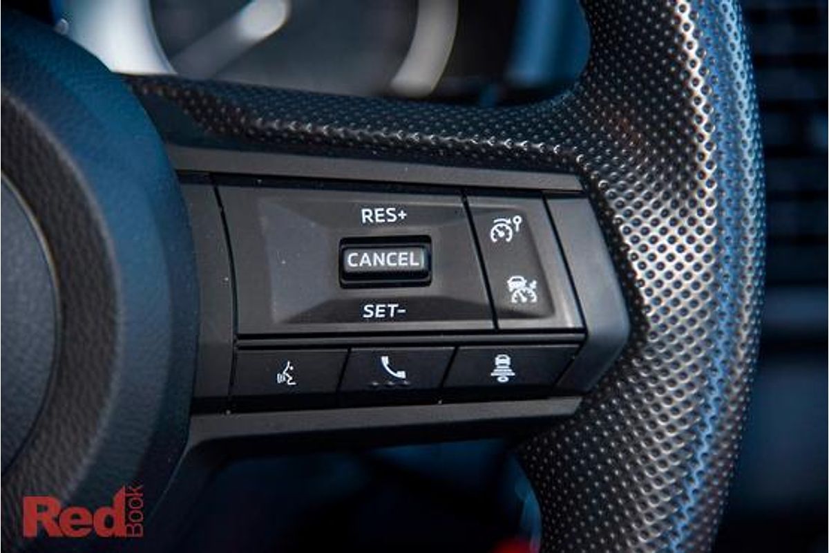 2024 Mitsubishi Triton GLX+ MV 4X4