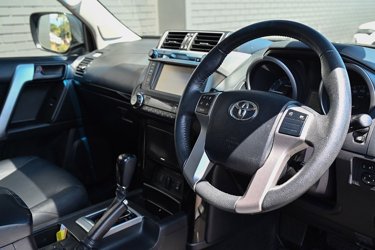 2017 Toyota Landcruiser Prado Altitude GDJ150R