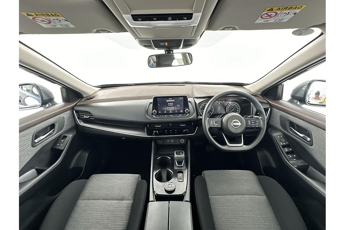 2024 Nissan X-TRAIL ST T33