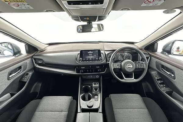 2024 Nissan X-TRAIL ST T33