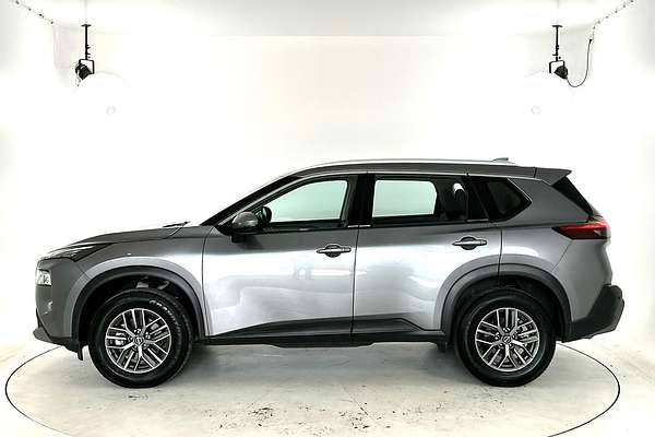 2024 Nissan X-TRAIL ST T33
