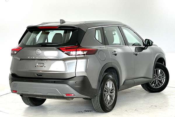 2024 Nissan X-TRAIL ST T33