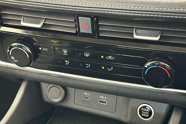 2024 Nissan X-TRAIL ST T33