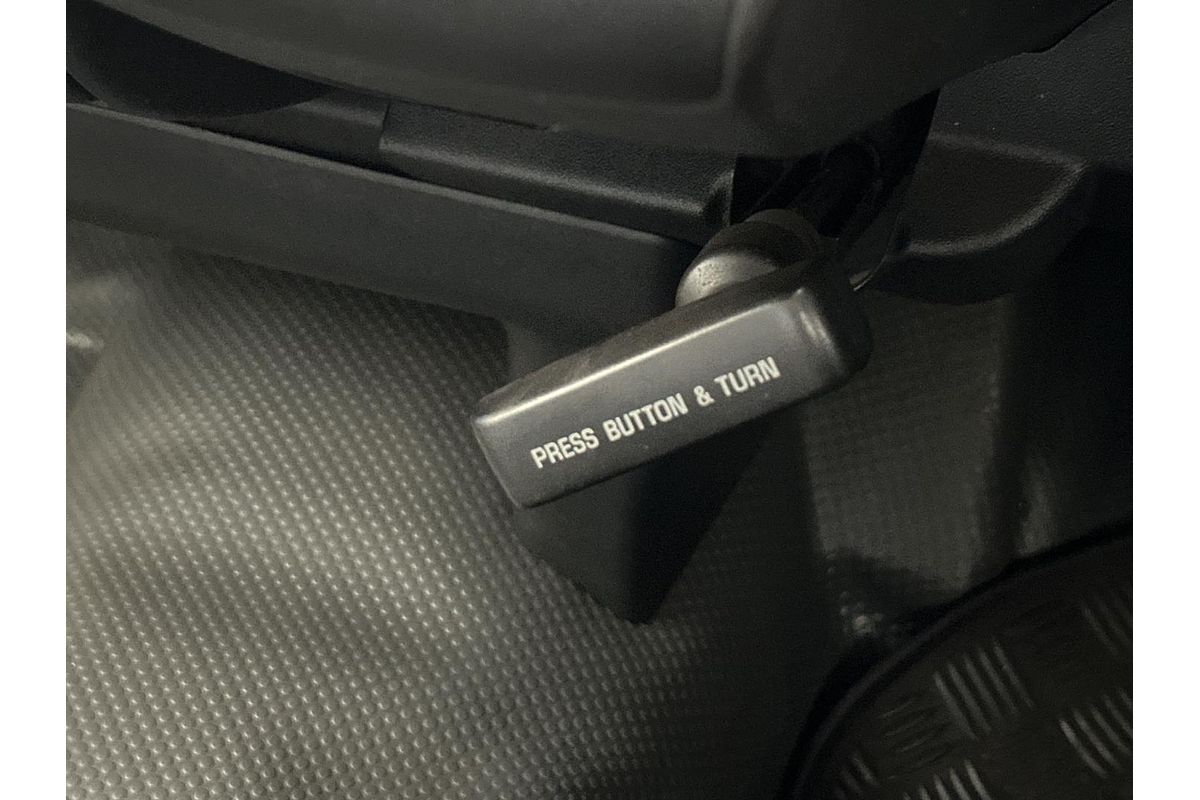 2016 Toyota Hiace KDH201R LWB
