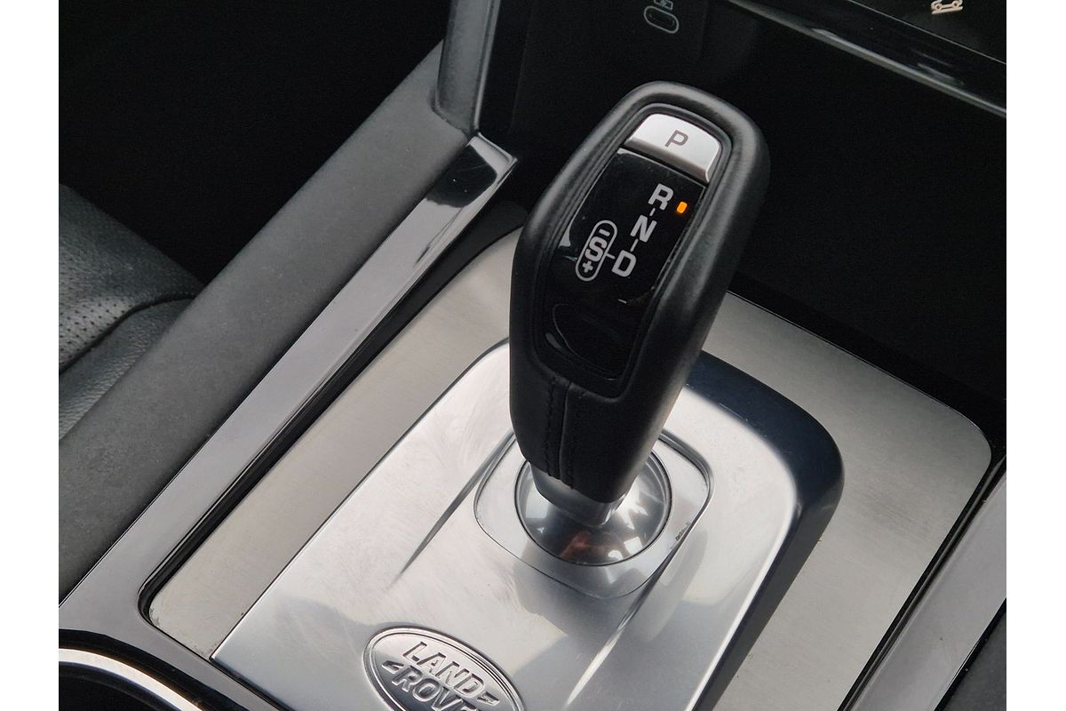 2022 Land Rover Discovery Sport P250 R-Dynamic SE L550