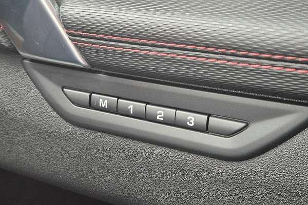 2022 Land Rover Discovery Sport P250 R-Dynamic SE L550