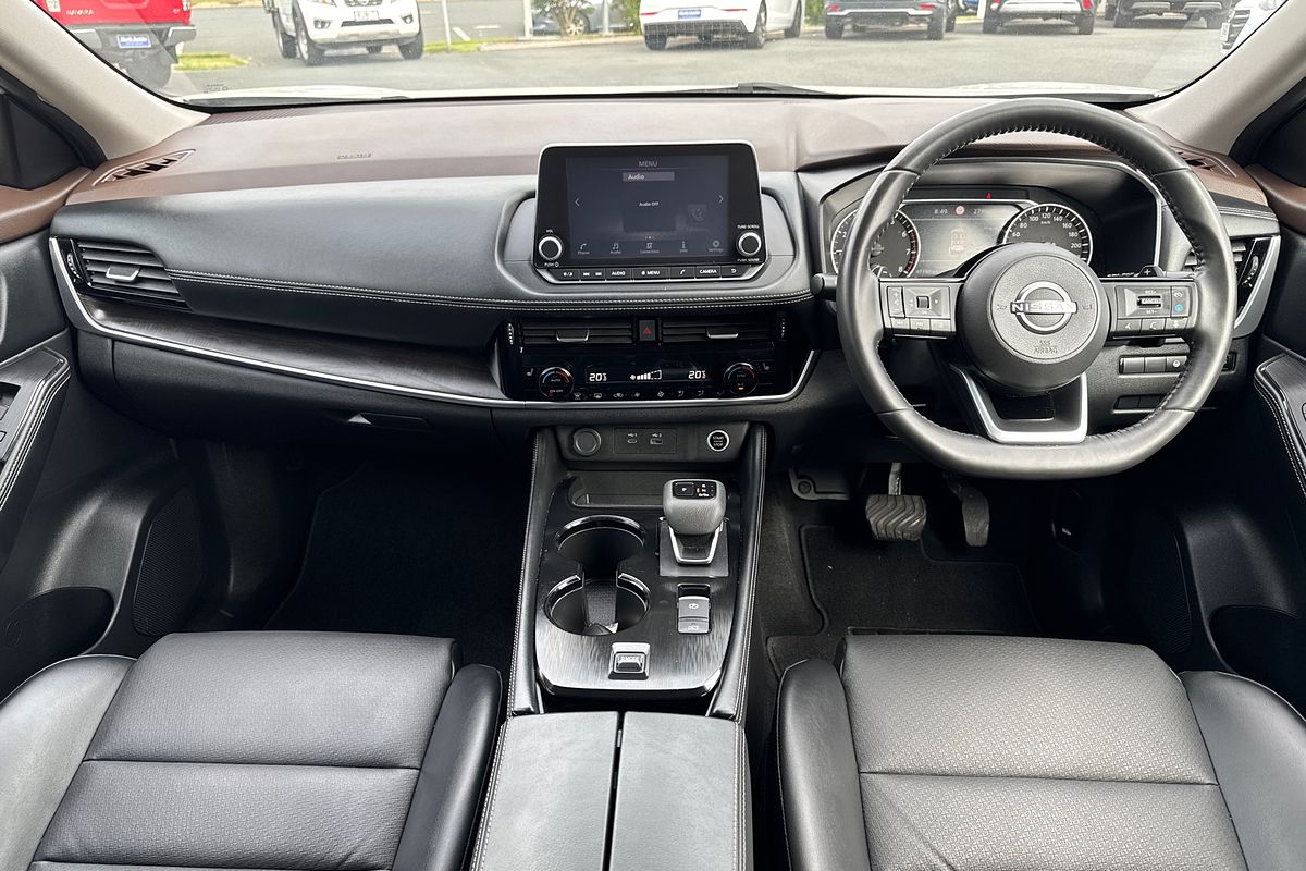 2022 Nissan X-TRAIL ST-L T32