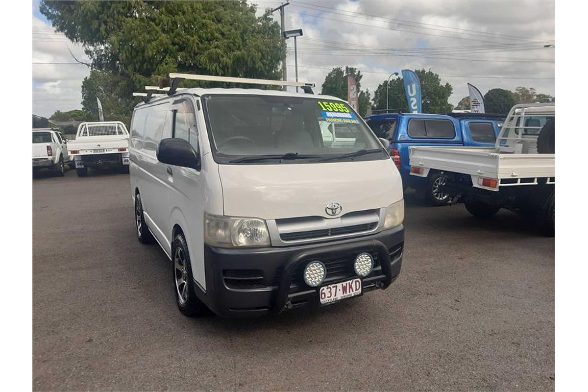 2007 Toyota HIACE LWB TRH201R MY07