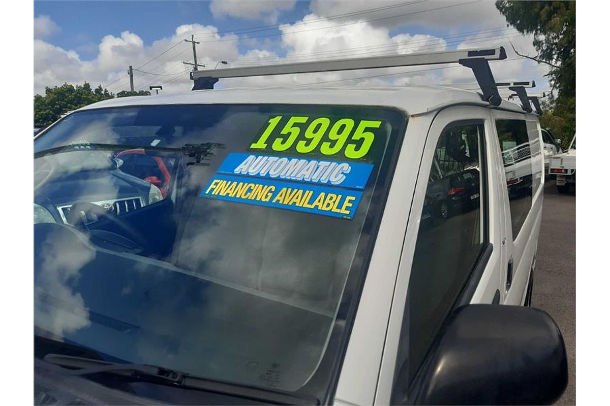 2007 Toyota HIACE LWB TRH201R MY07