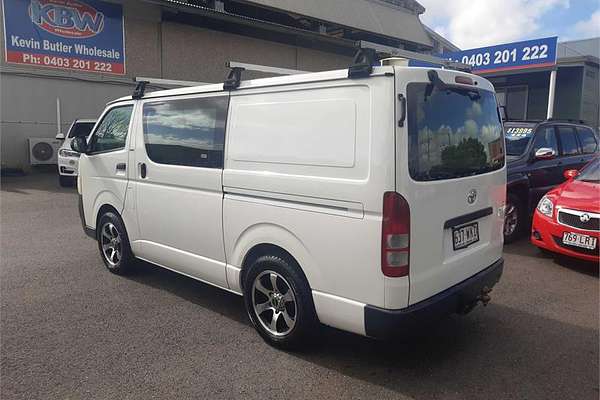 2007 Toyota HIACE LWB TRH201R MY07