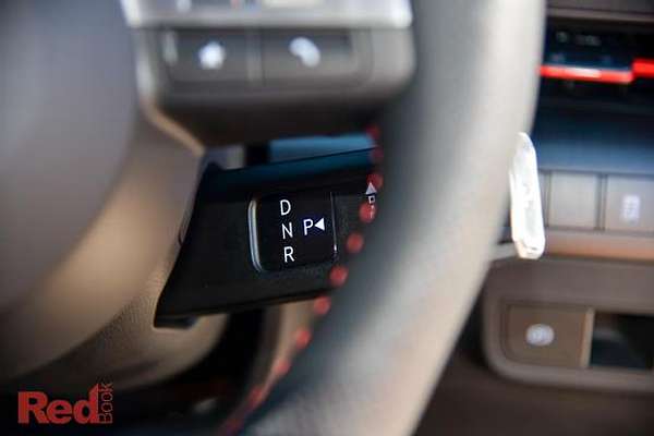 2025 Hyundai Kona Premium N Line SX2.V2