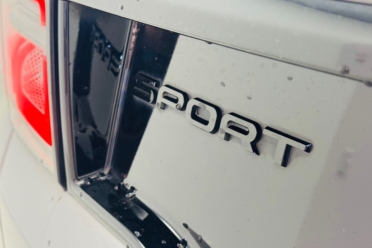 2021 Land Rover Discovery Sport P250 R-Dynamic SE L550