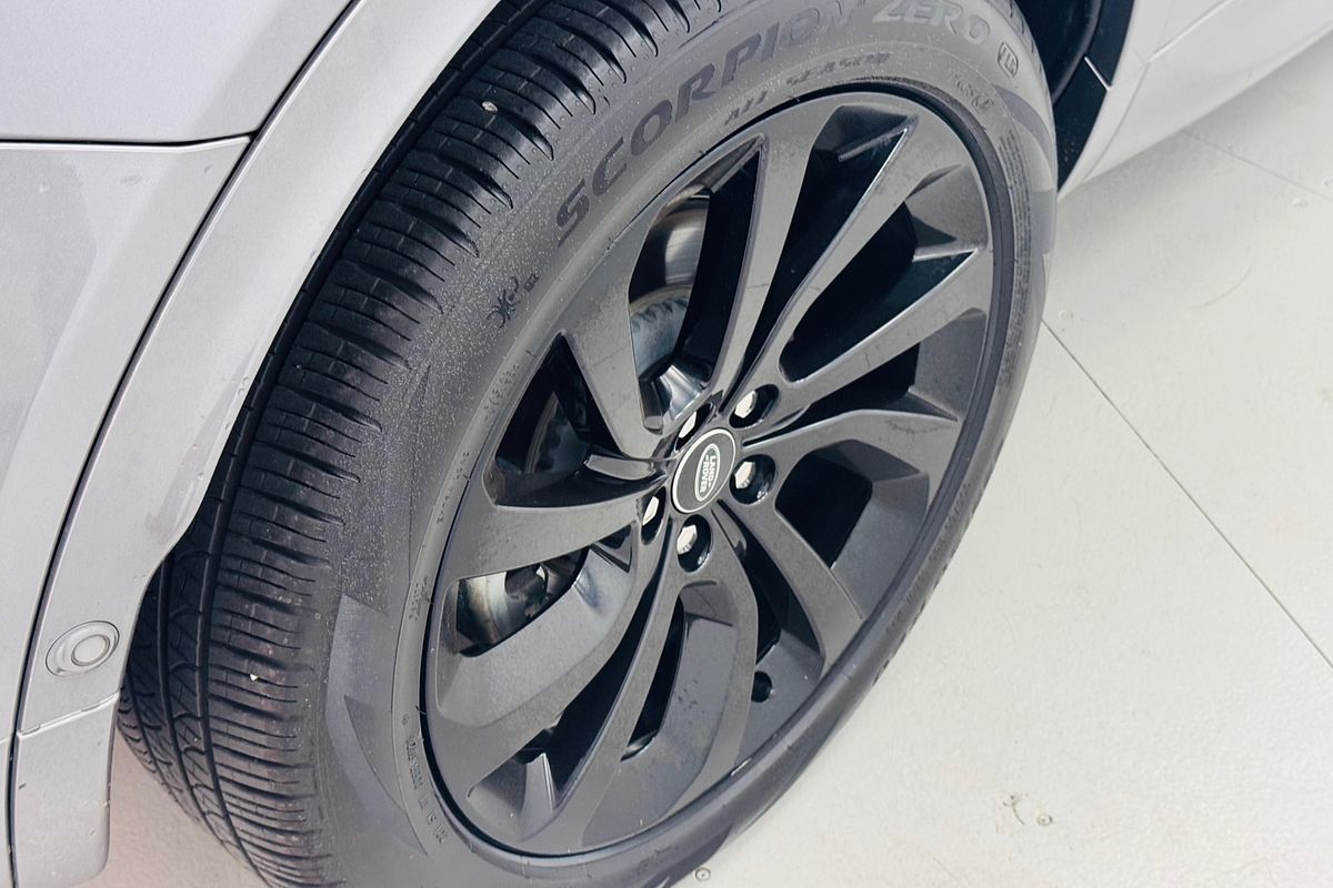 2021 Land Rover Discovery Sport P250 R-Dynamic SE L550