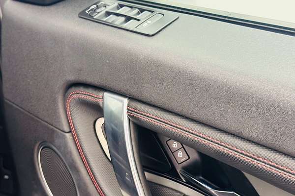 2021 Land Rover Discovery Sport P250 R-Dynamic SE L550