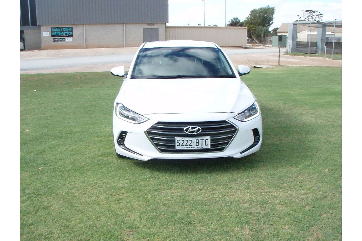 2017 Hyundai Elantra Elite AD