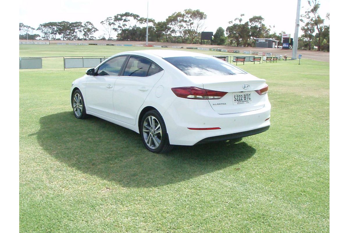 2017 Hyundai Elantra Elite AD