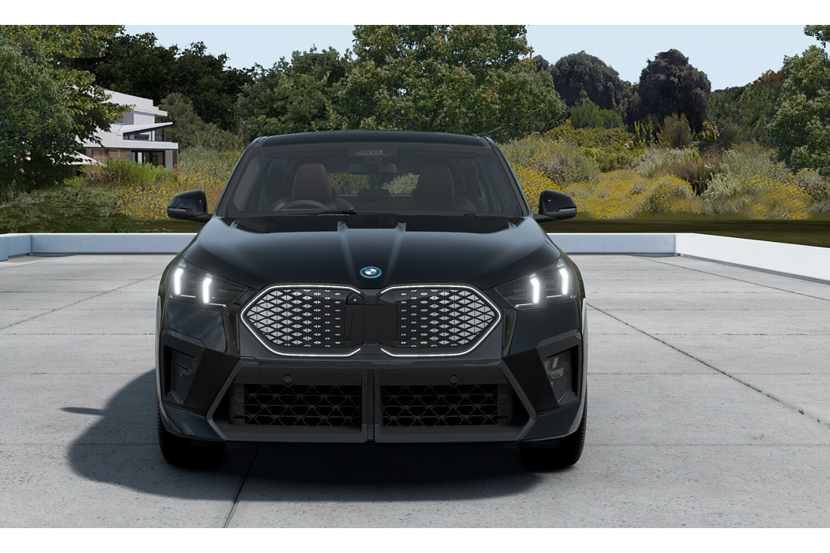 2024 BMW iX2 xDrive30 M Sport U10