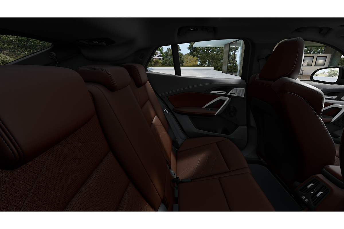 2024 BMW iX2 xDrive30 M Sport U10