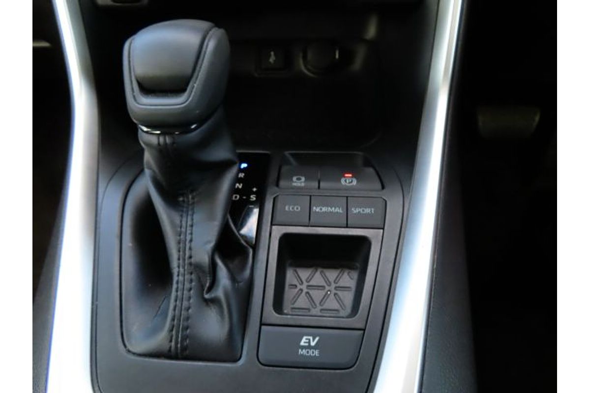 2020 Toyota RAV4 GX AXAH52R
