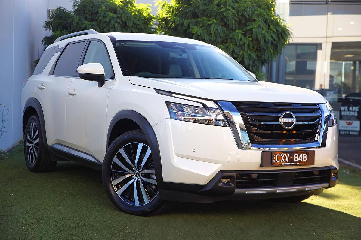 2023 Nissan Pathfinder Ti-L R53