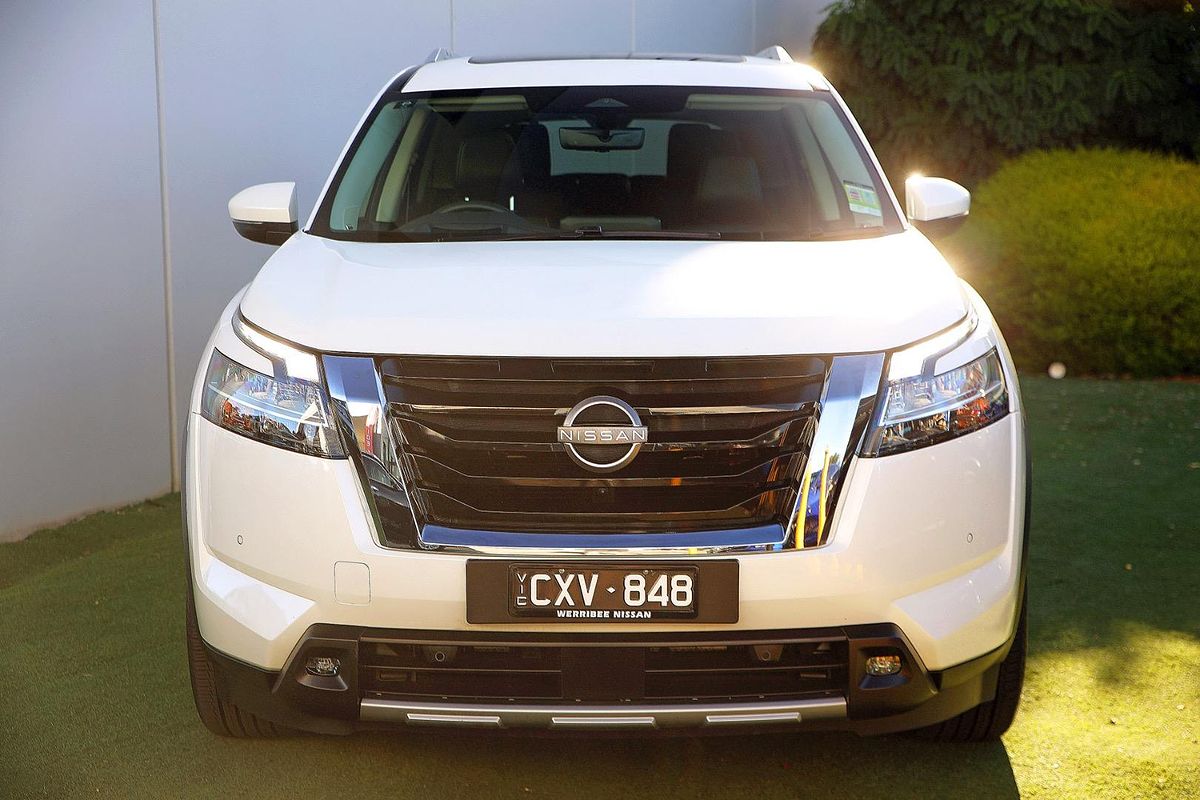 2023 Nissan Pathfinder Ti-L R53