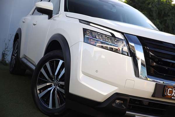 2023 Nissan Pathfinder Ti-L R53