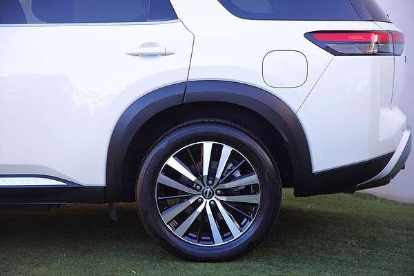 2023 Nissan Pathfinder Ti-L R53