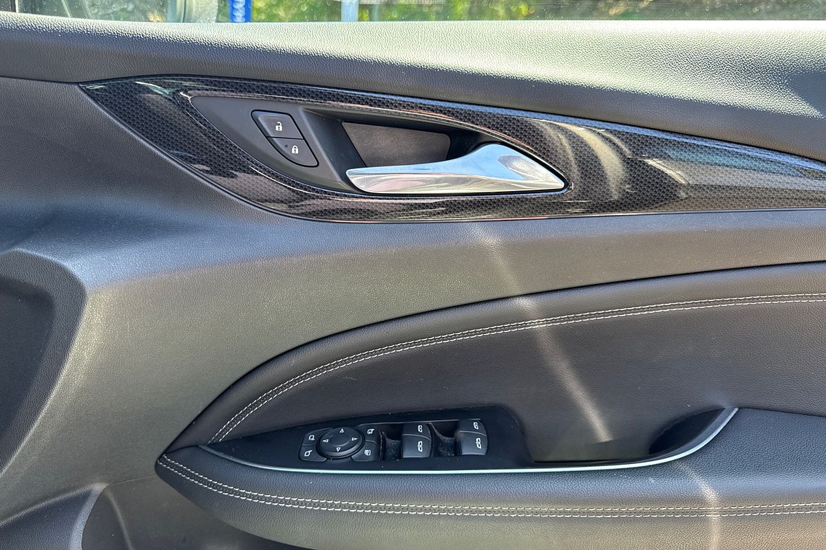 2018 Holden Commodore VXR ZB