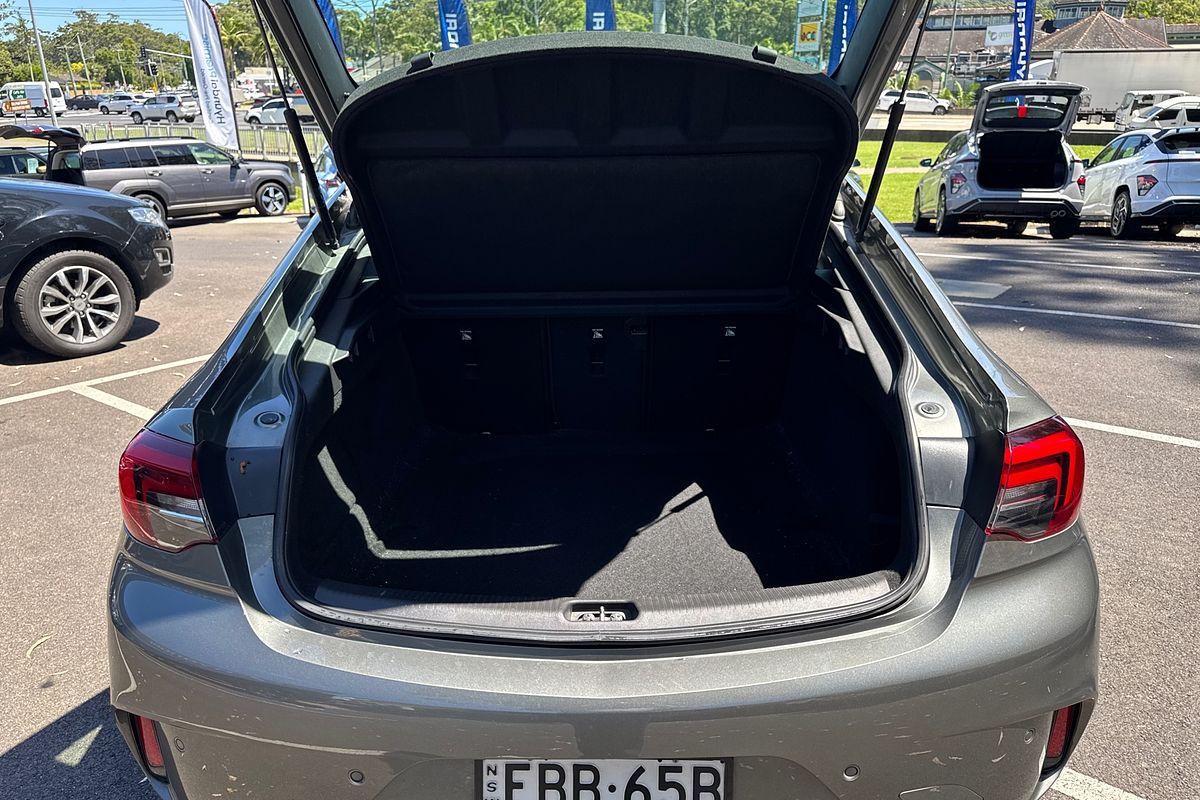 2018 Holden Commodore VXR ZB