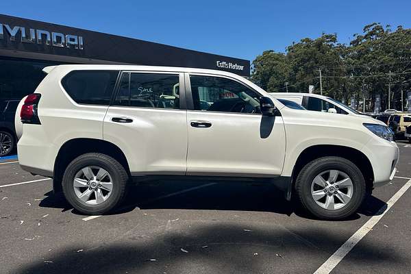 2023 Toyota Landcruiser Prado GX GDJ150R
