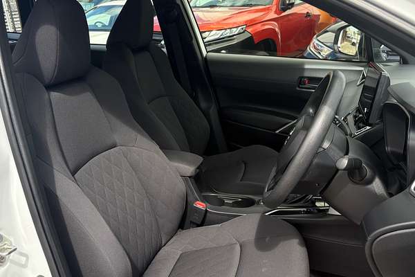 2023 Toyota Corolla Cross GX