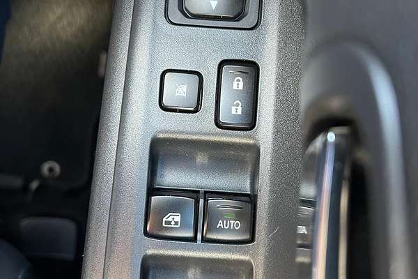 2017 Mitsubishi Outlander ES ADAS ZL
